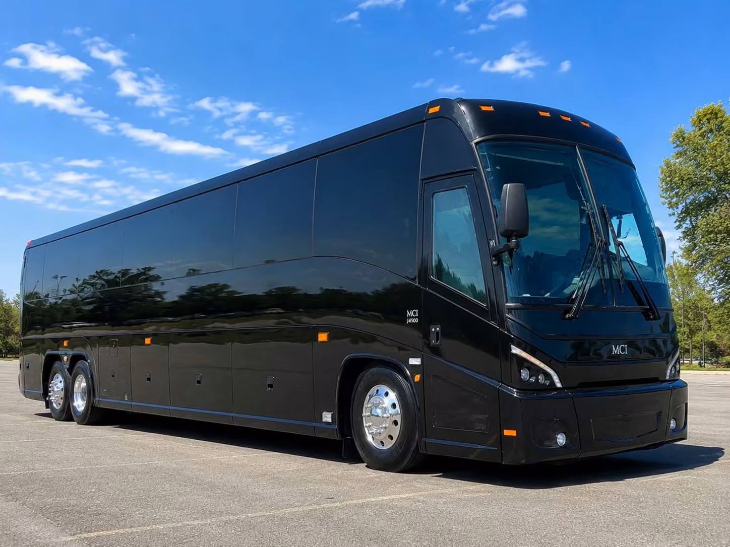 bakersfield employee shuttle services that keep your team on schedule