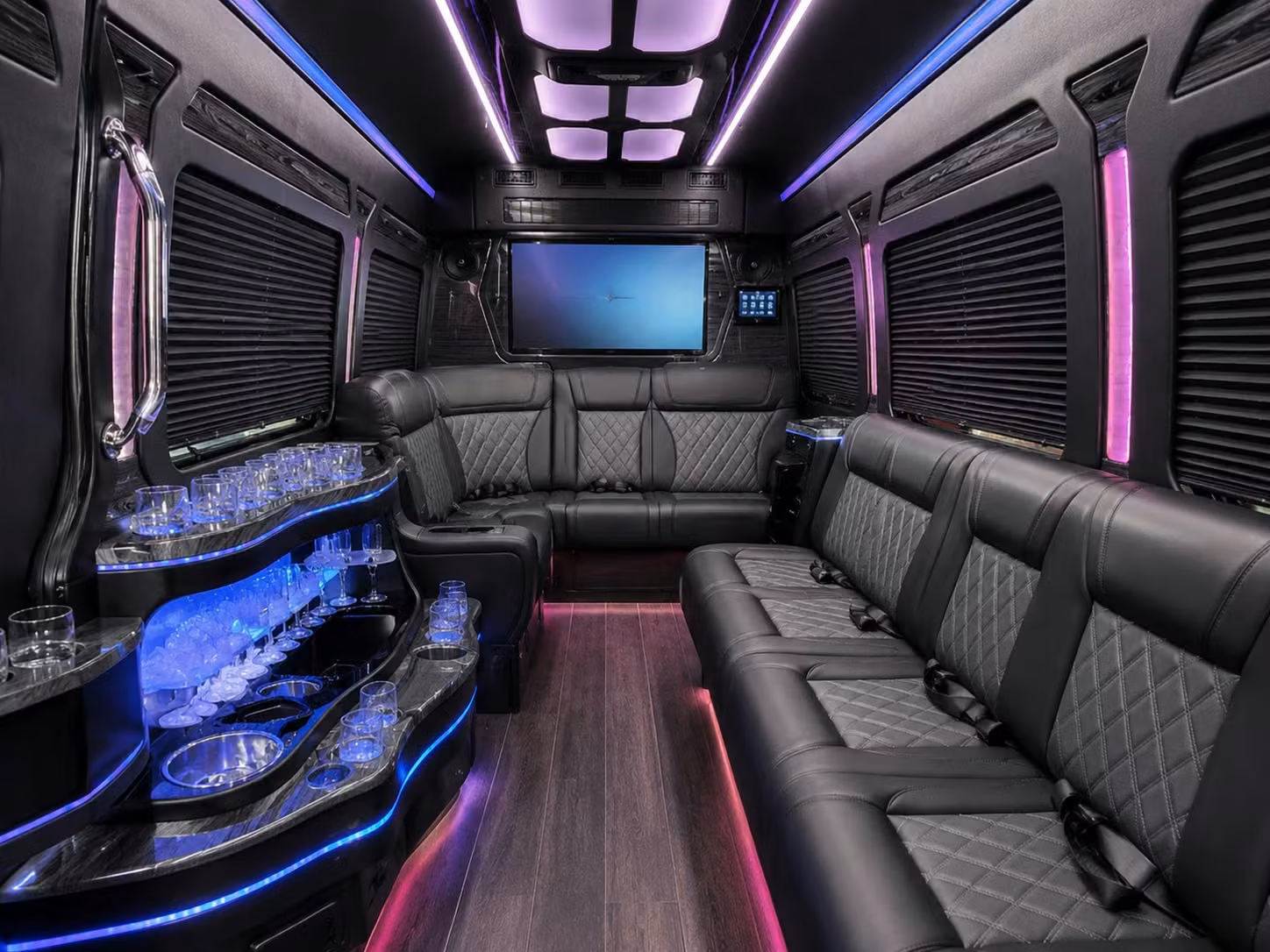 cross the central valley comfortably on long distance educational trips from bakersfield